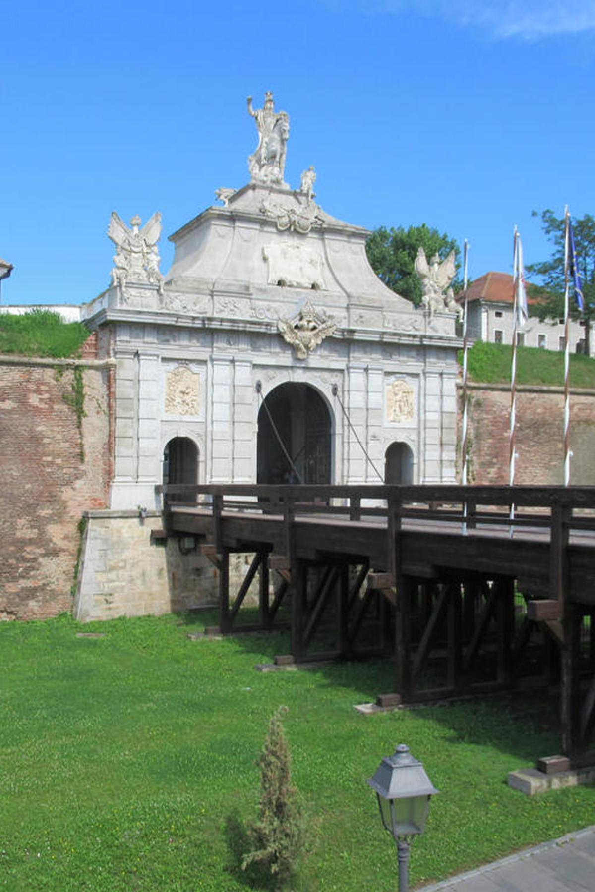 Alba Carolina citadel gates