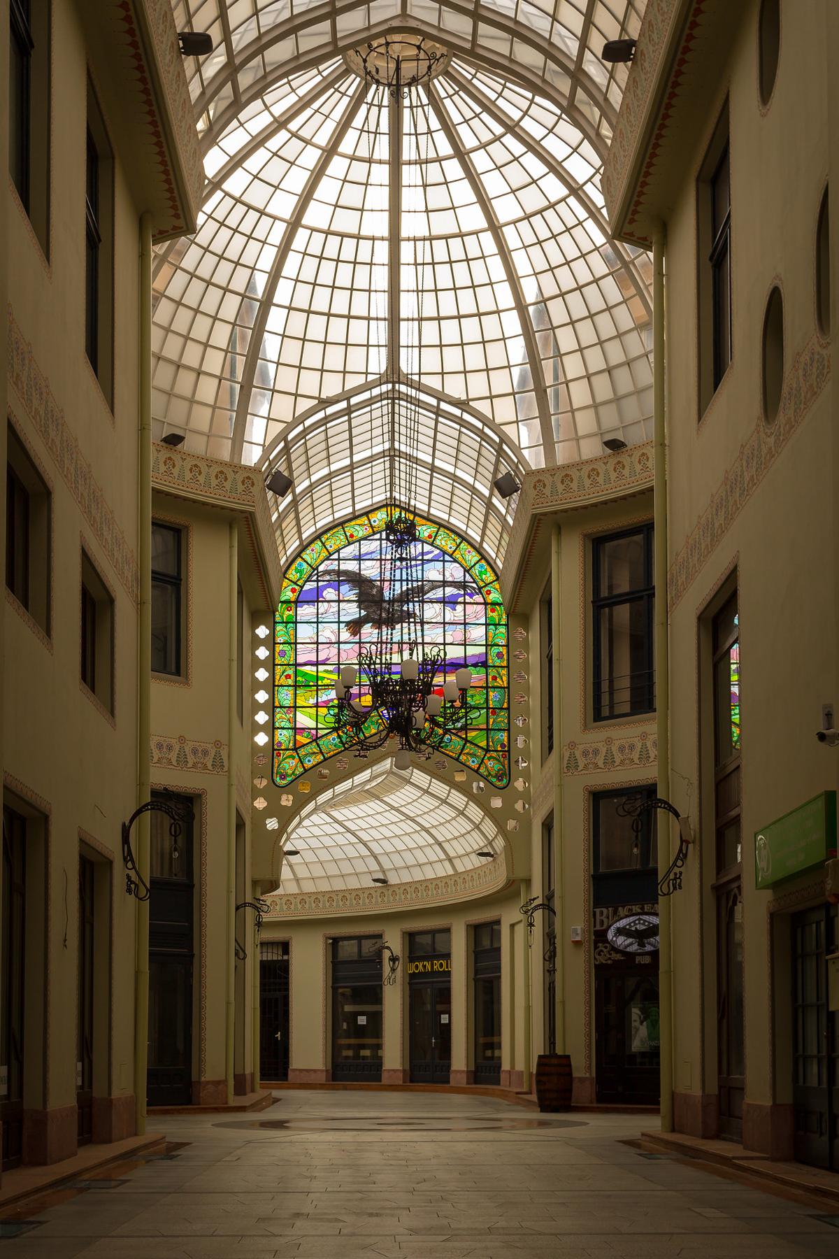 Oradea Black Eagle Palace