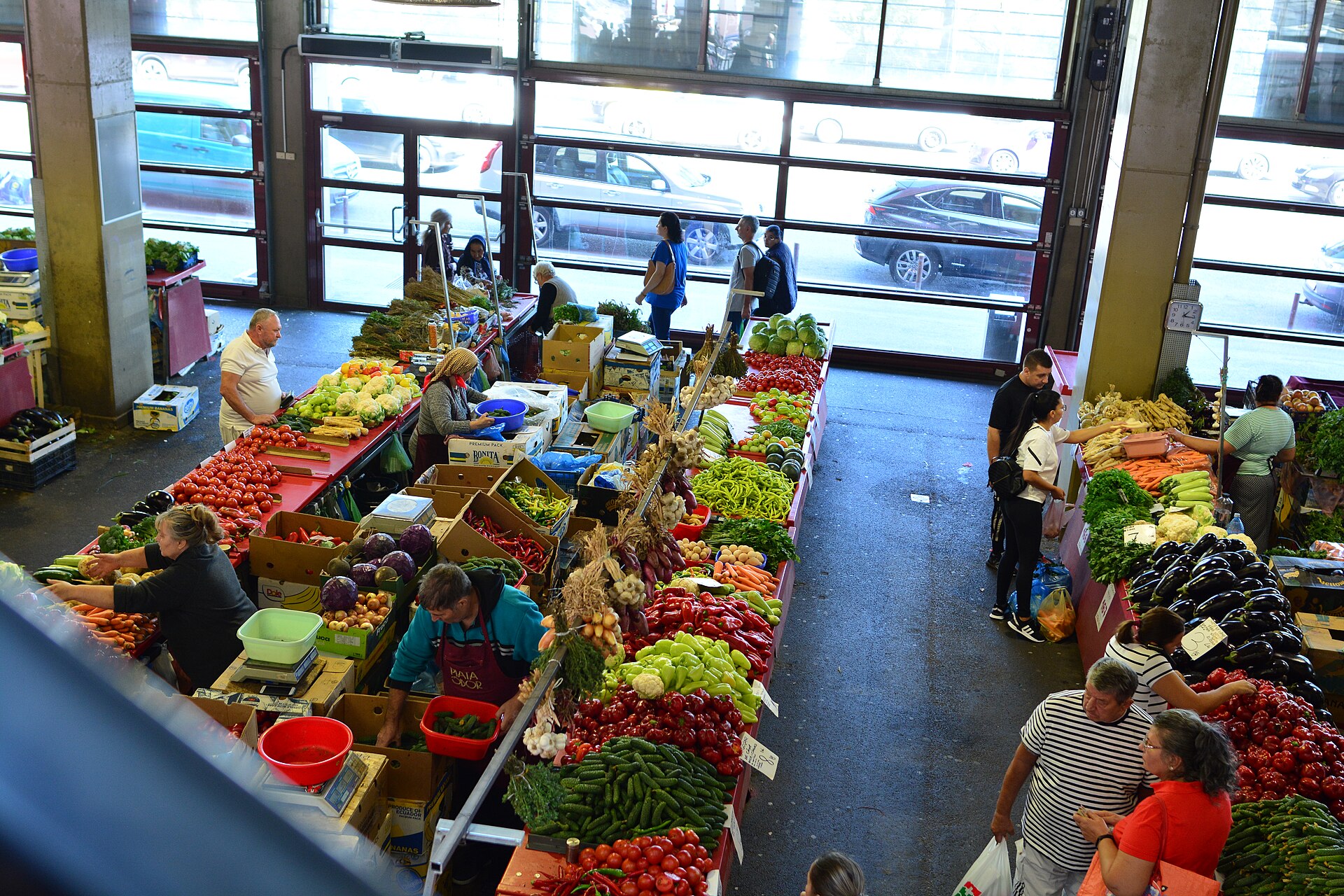 Romanian market produce